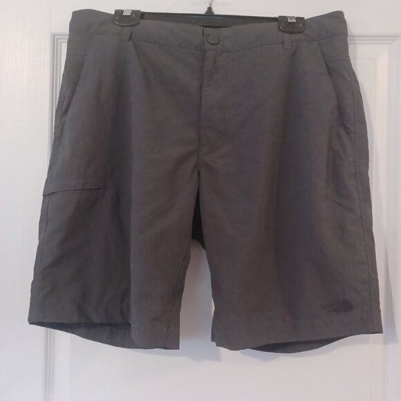 The North Face Shorts Men 36 Fast Dry Breathable Comfort - Picture 1 of 7